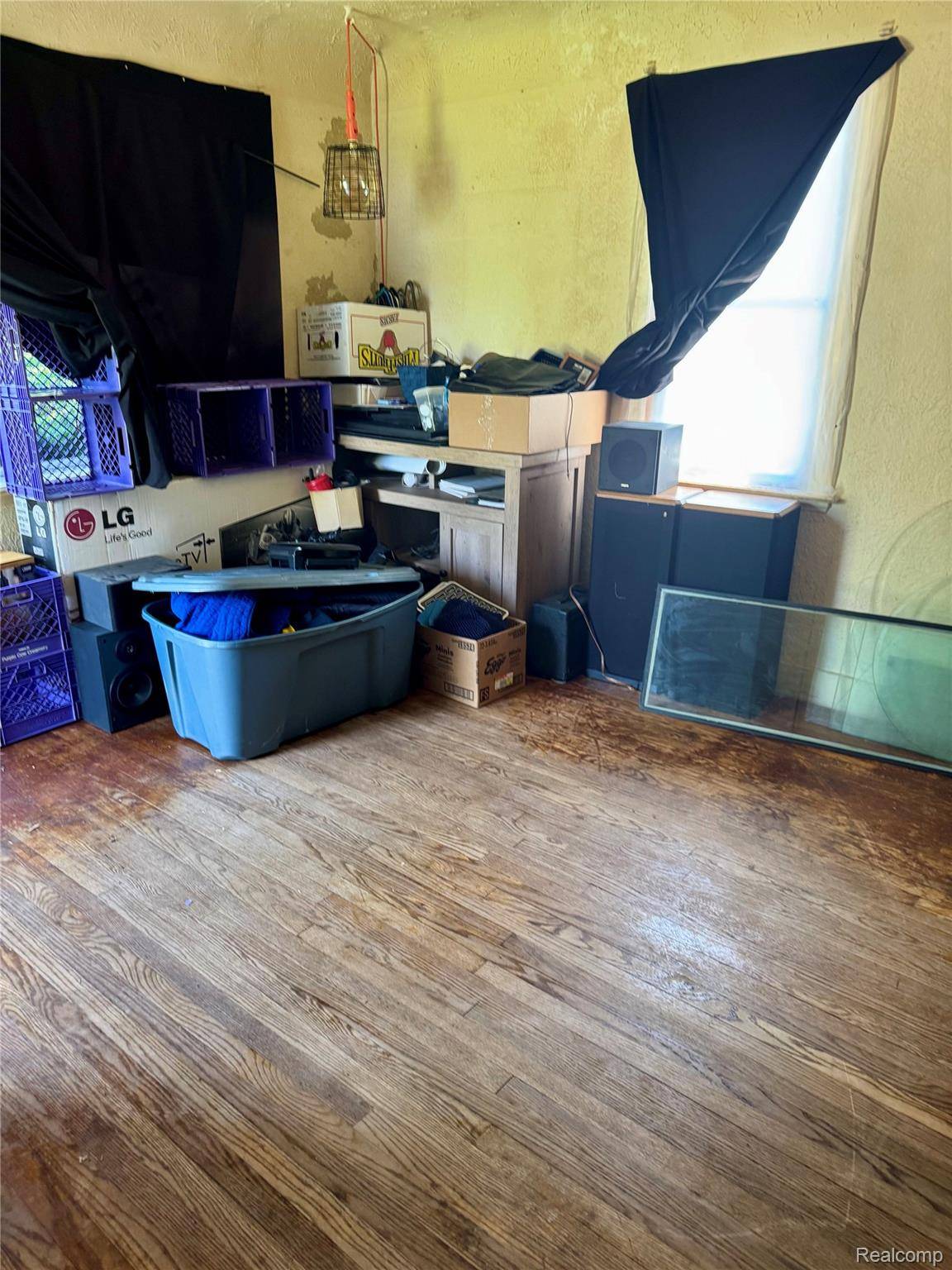 2621 Raskob, Flint, MI 48504