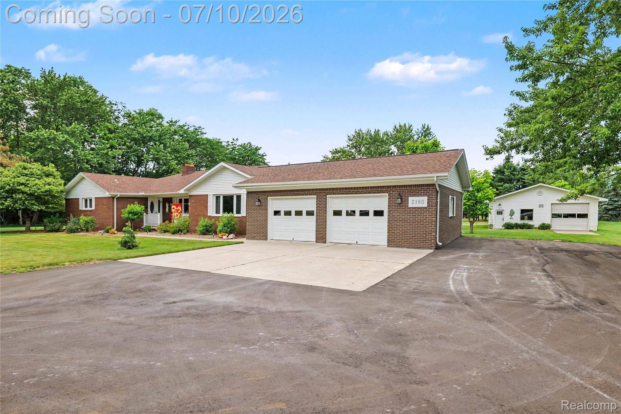 2180 Hurst RD, St. Clair, MI 48079