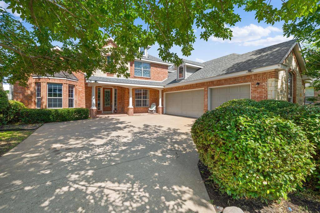 10005 Fairway Vista Drive, Rowlett, TX 75089