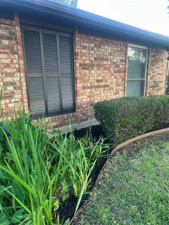 3814 Drakestone Avenue, Rowlett, TX 75088