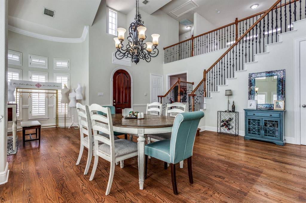 6909 Medallion Drive, Plano, TX 75024