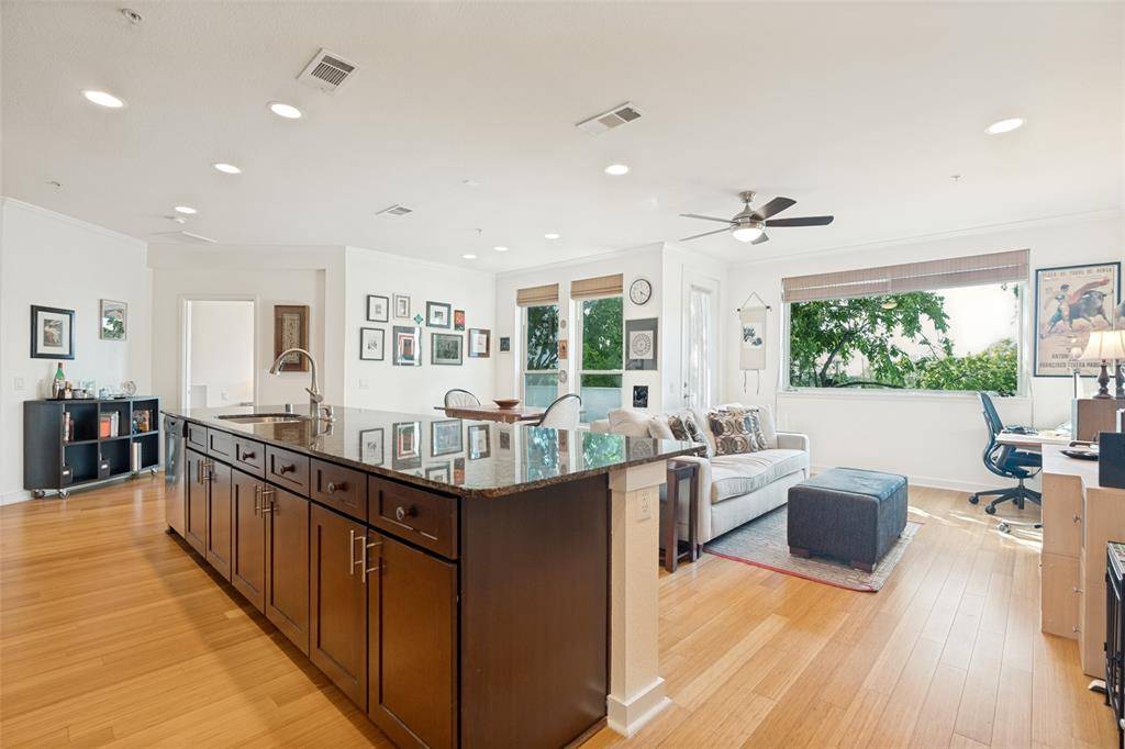 4319 Bowser Avenue #304, Dallas, TX 75219