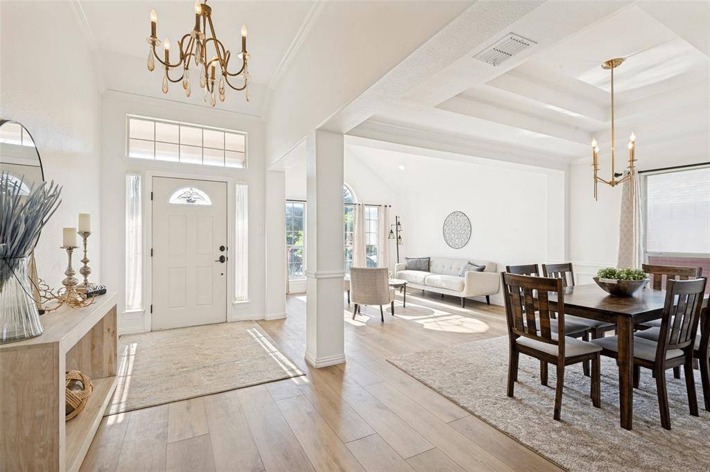 9037 Chardin Park Drive, Fort Worth, TX 76244