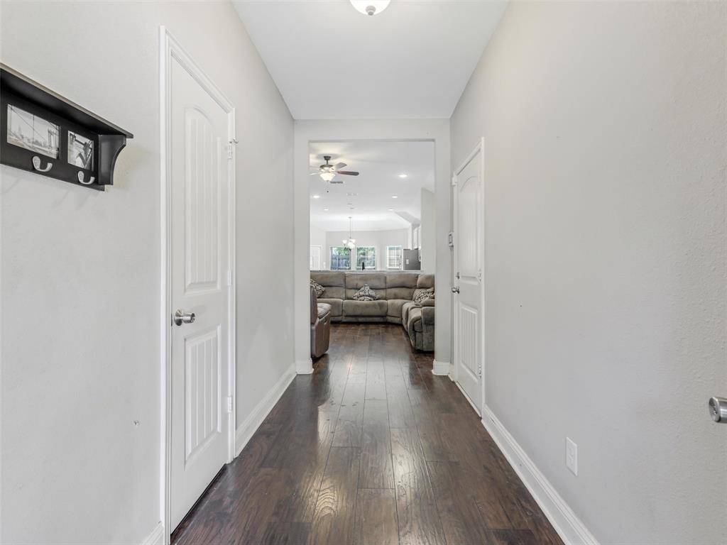 2913 Kellogg Avenue, Dallas, TX 75216