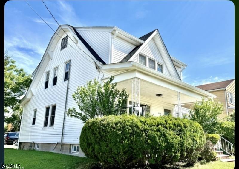 10-01 Berdan Ave, Fair Lawn Boro, NJ 07410