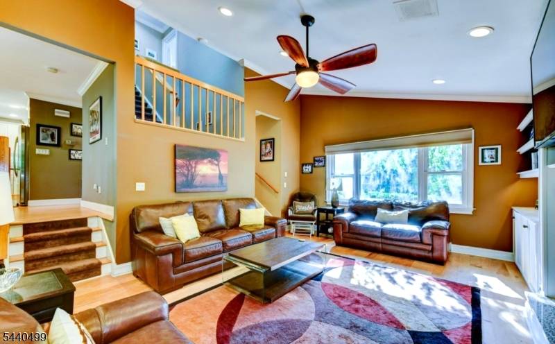 131 Bunker Hill Rd, Wayne Twp., NJ 07470