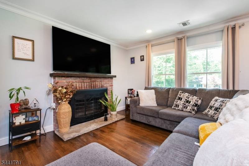 950 E Walnut Dr, Stillwater Twp., NJ 07860