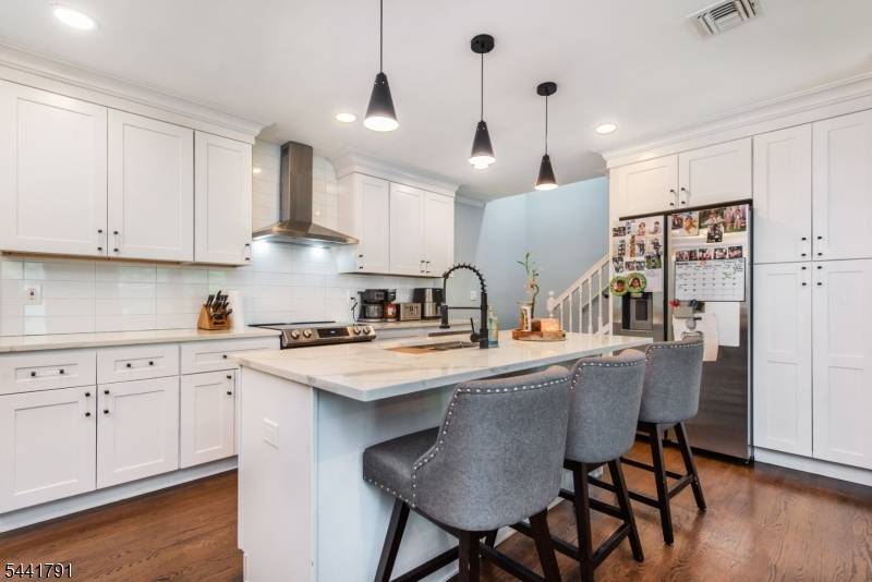 950 E Walnut Dr, Stillwater Twp., NJ 07860