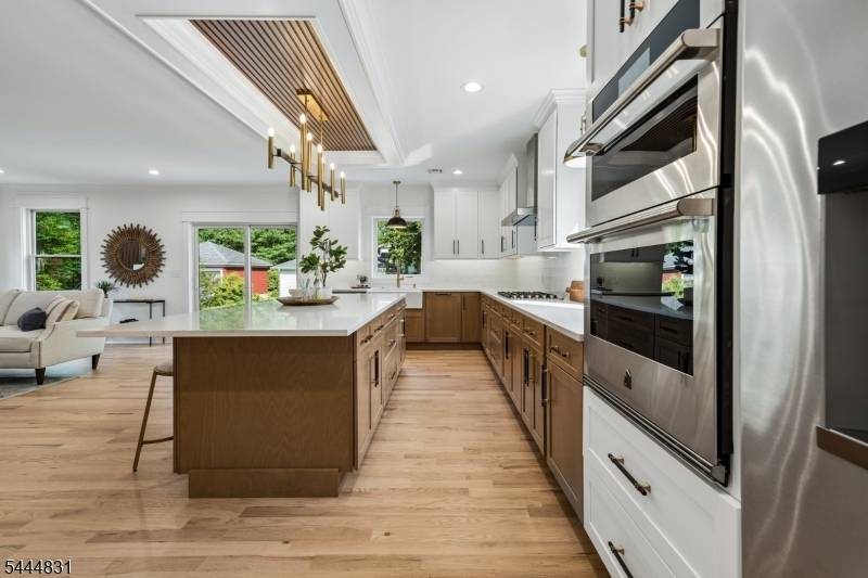 122 Stanmore Pl, Westfield Town, NJ 07090