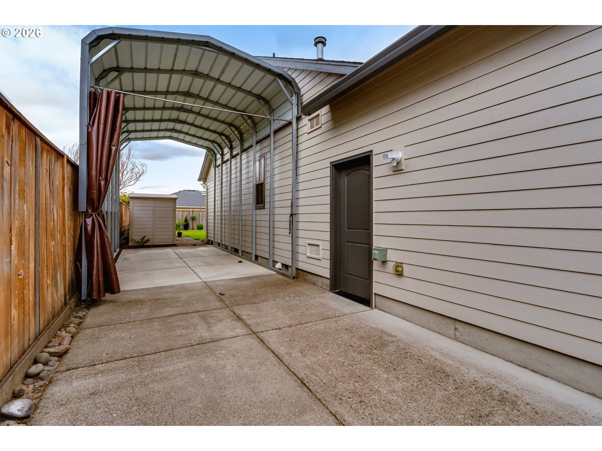 1016 Fieldcrest AVE, Junction City, OR 97448