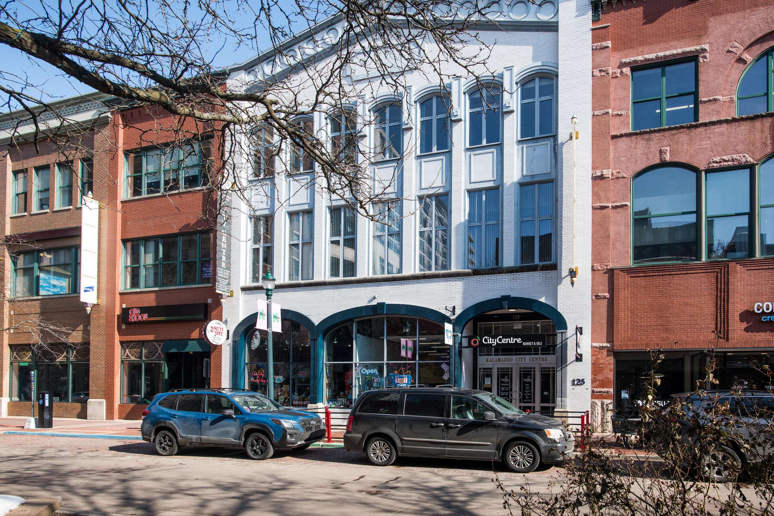 125 S Kalamazoo Mall, Kalamazoo City, MI 49007