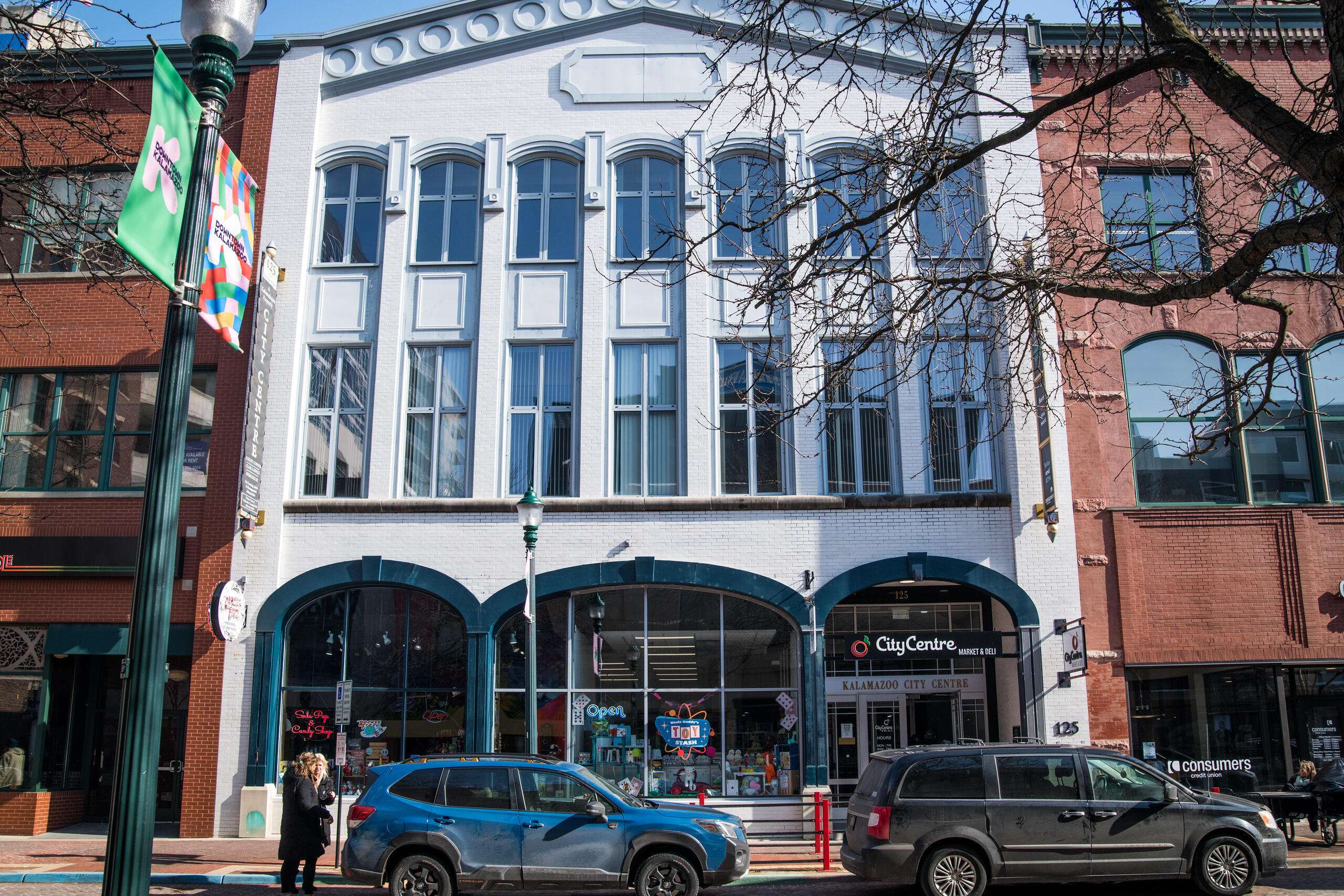 125 S Kalamazoo Mall, Kalamazoo City, MI 49007