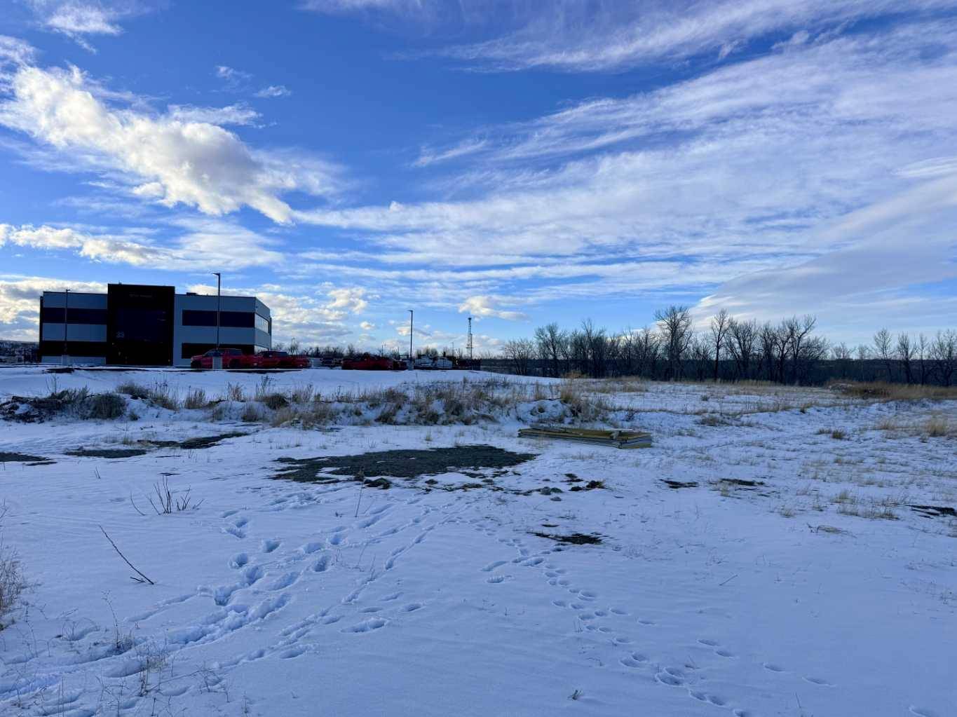 37 Southbank CRES, Okotoks, AB T1S 5S8