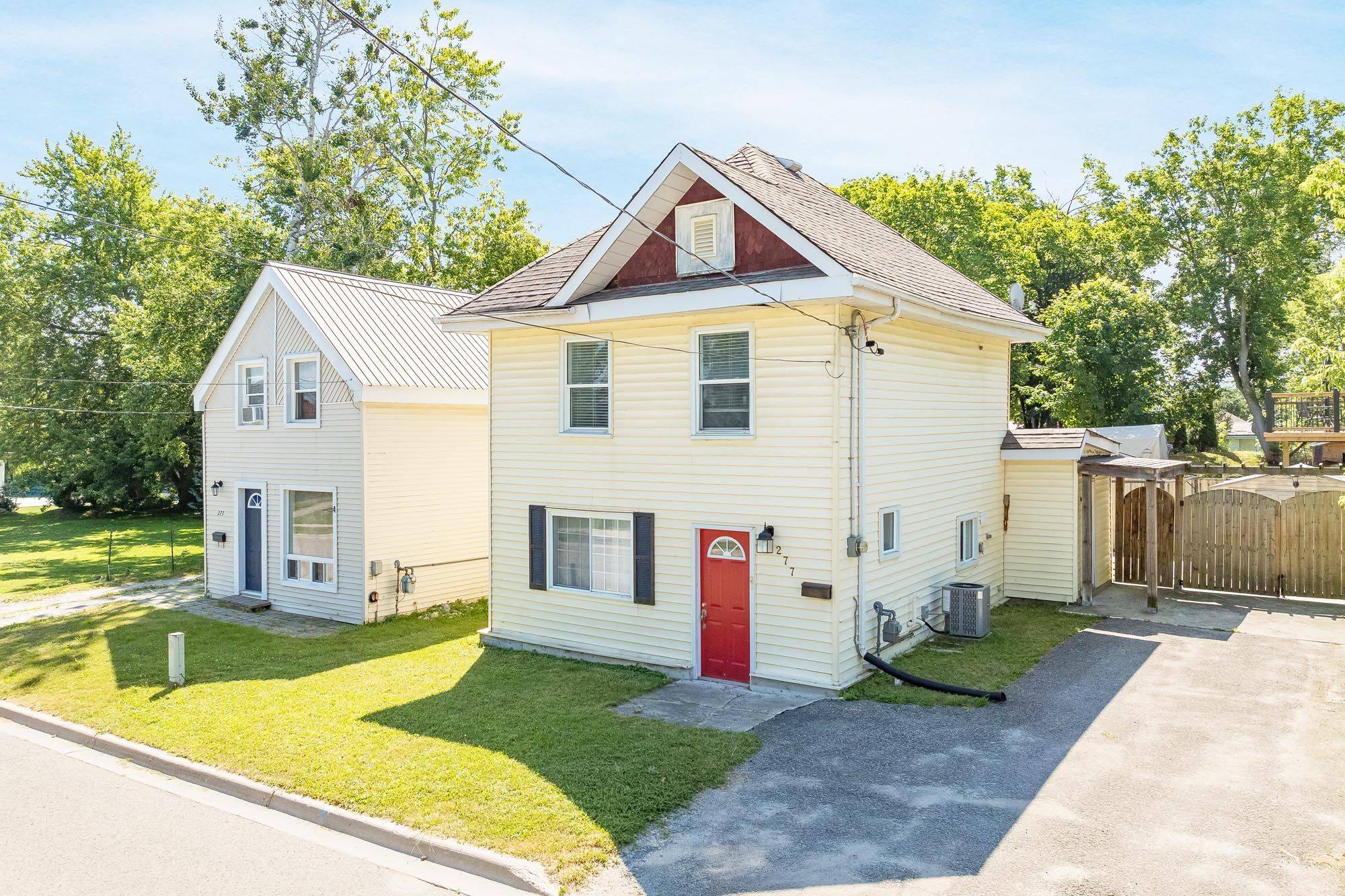 277 Gloucester ST, Midland, ON L4R 1H6
