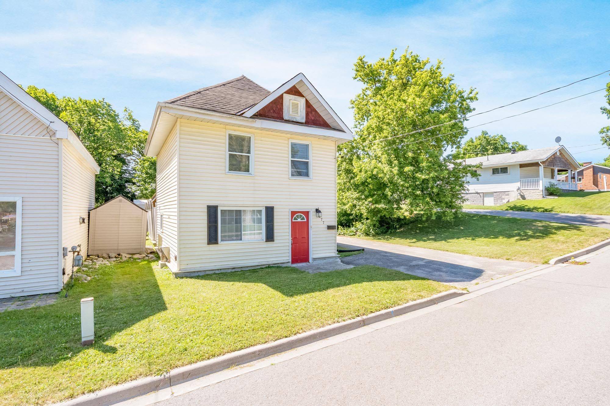 277 Gloucester ST, Midland, ON L4R 1H6