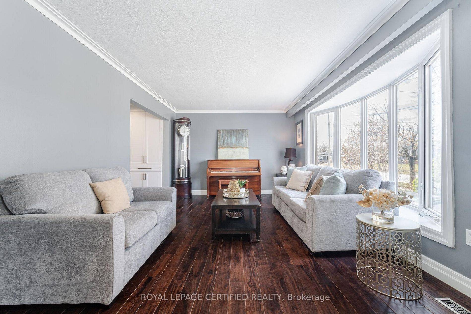 5 Stockman CRES, Halton Hills, ON L7G 1J5