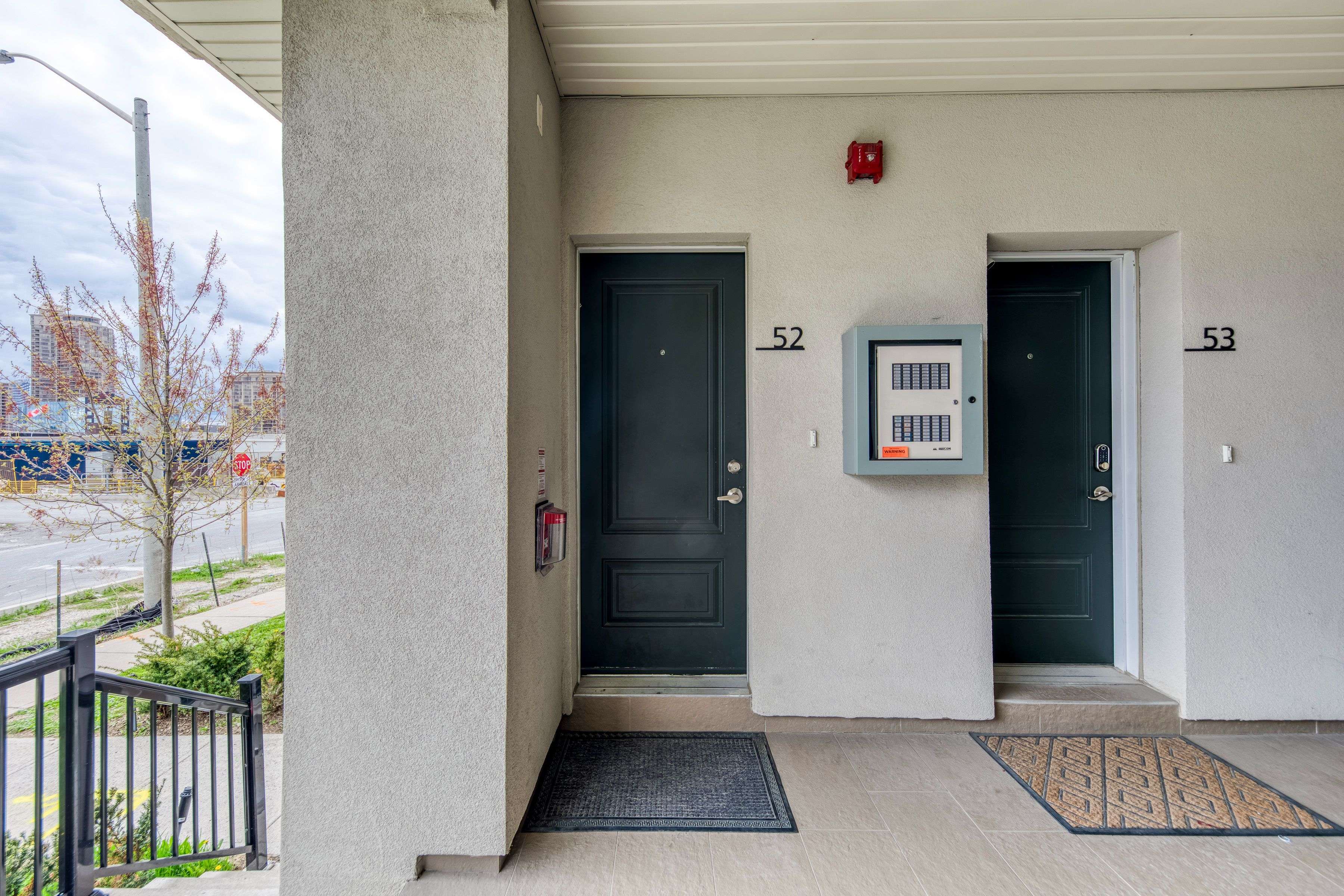 57 Armdale RD #52, Mississauga, ON L4Z 0C7