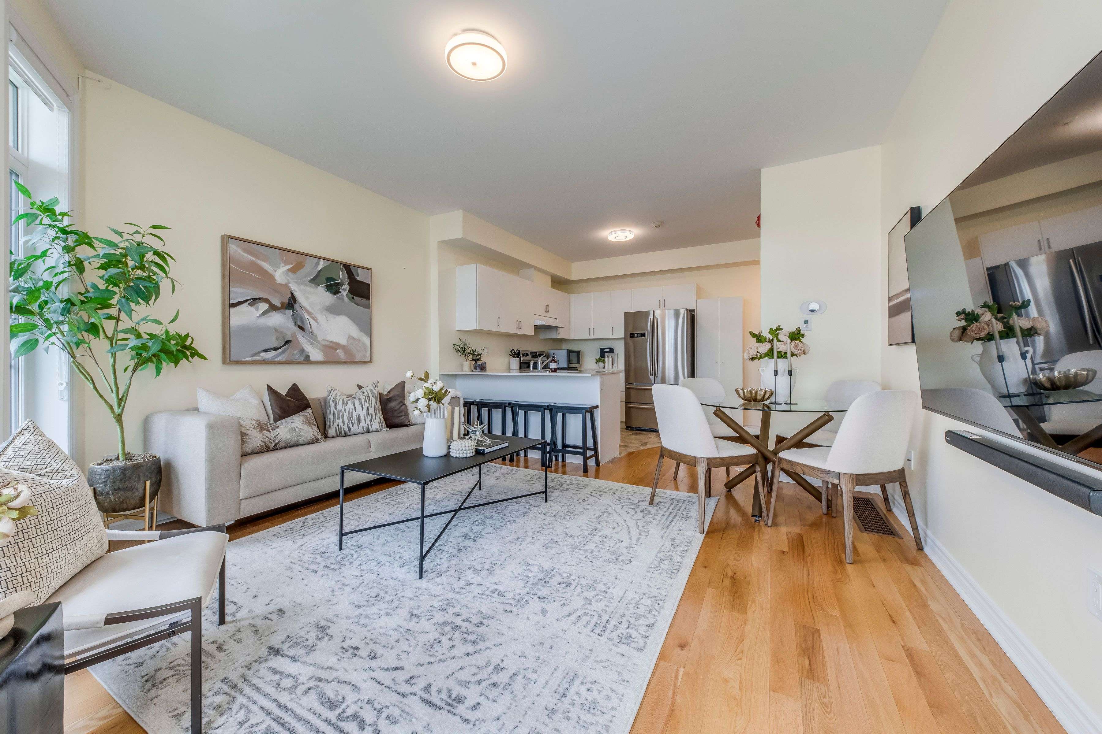 57 Armdale RD #52, Mississauga, ON L4Z 0C7