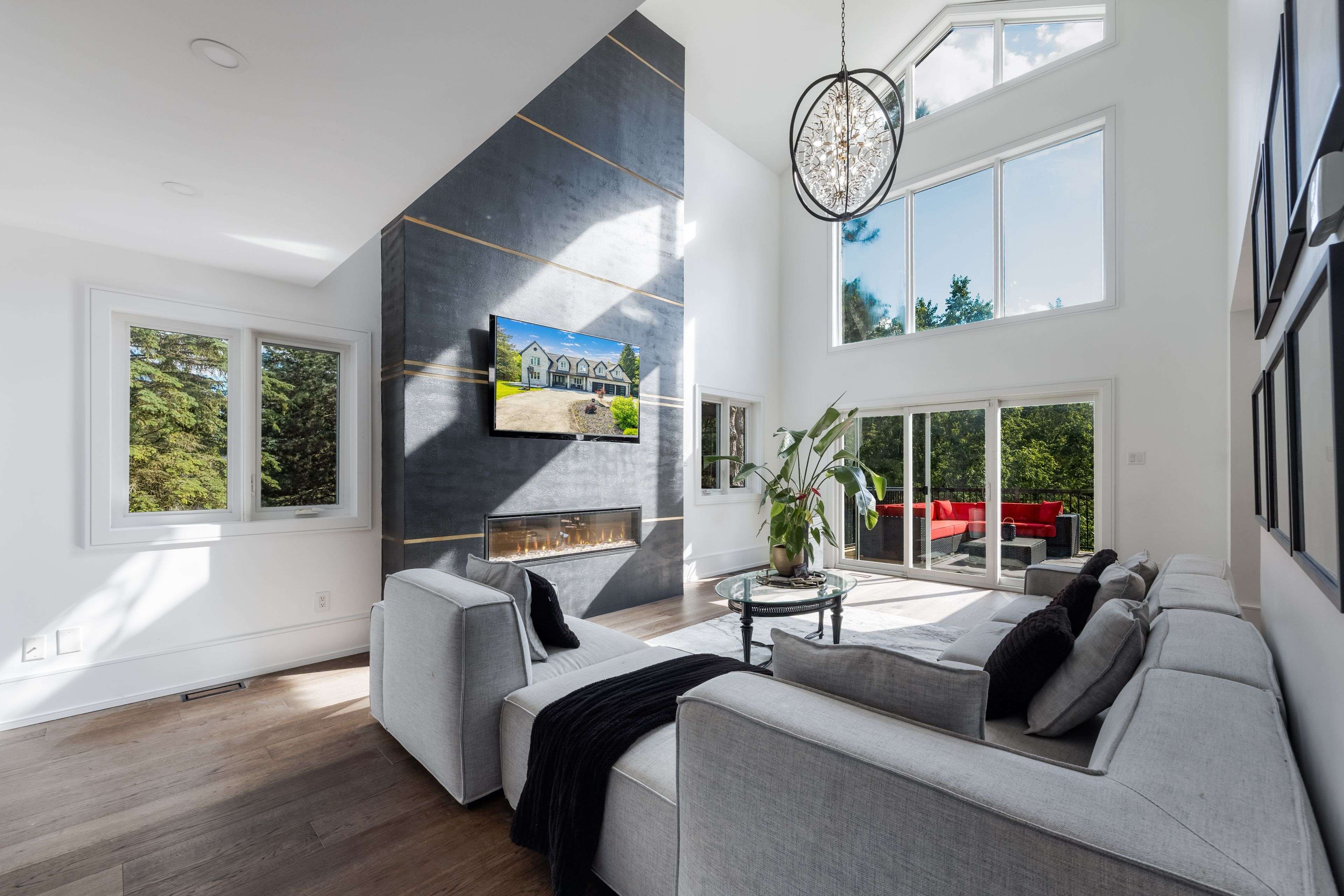 6 Country Lane DR, Caledon, ON L7E 0B4