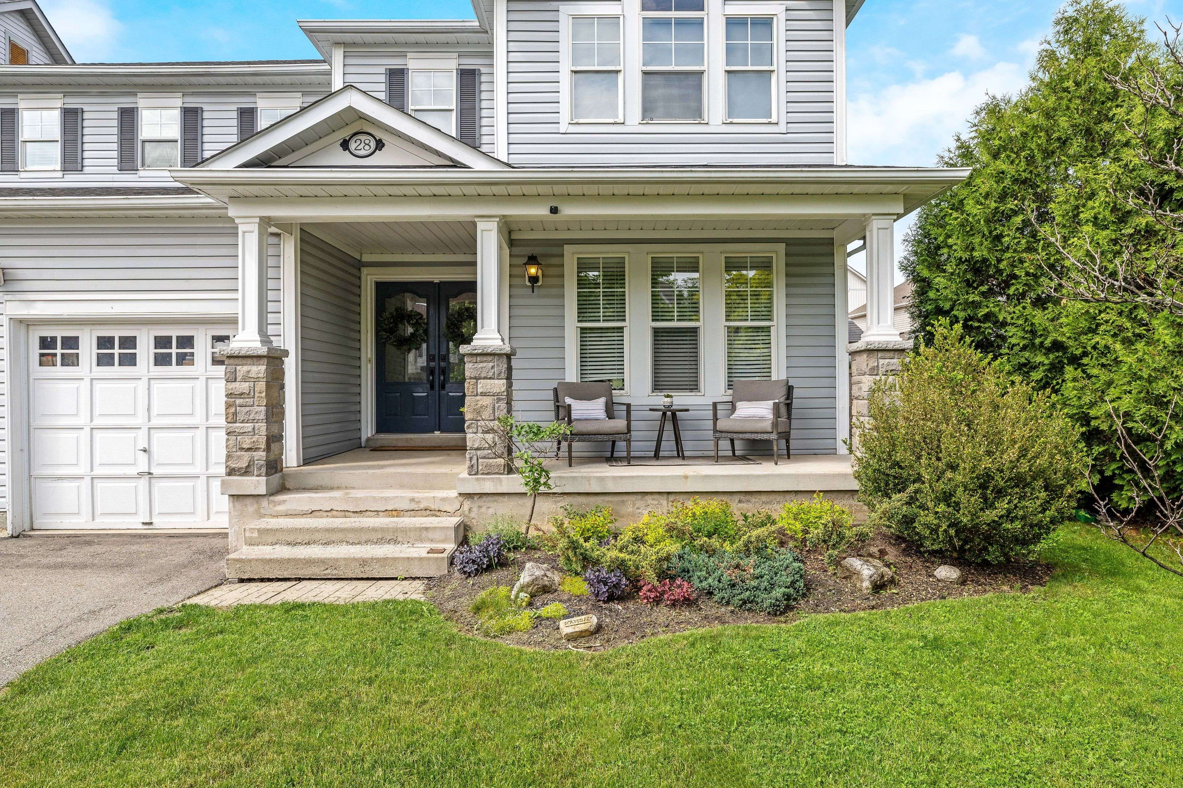 28 Brown's CRES, Halton Hills, ON L7J 3A4