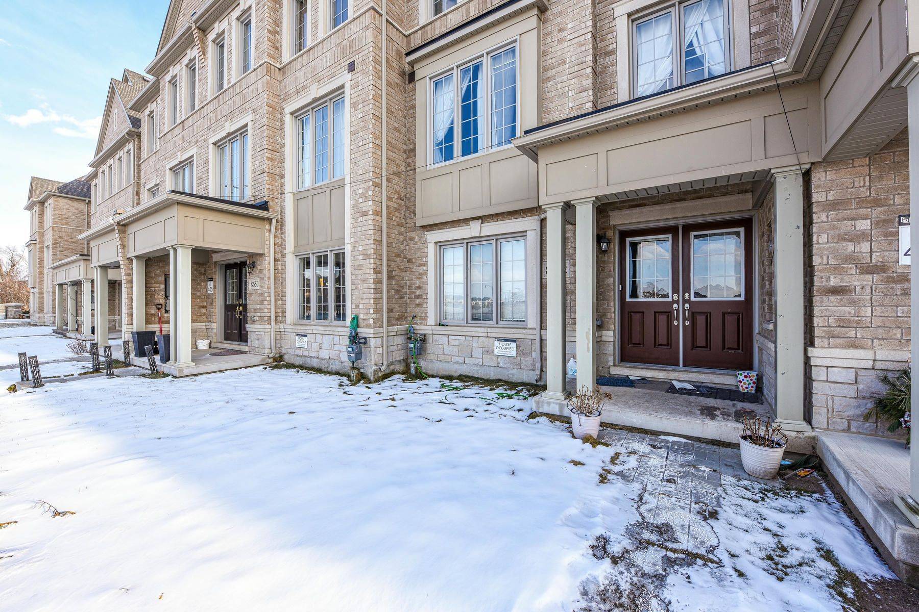 8652 Financial DR, Brampton, ON L6Y 6G5