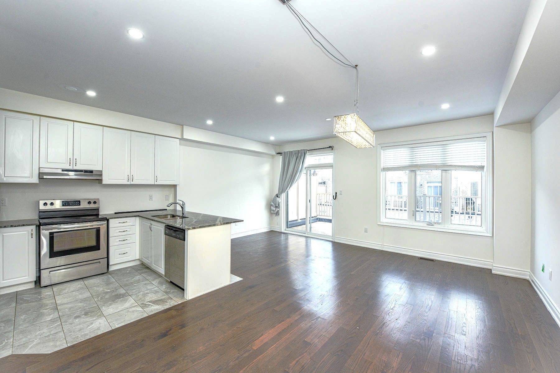 8652 Financial DR, Brampton, ON L6Y 6G5