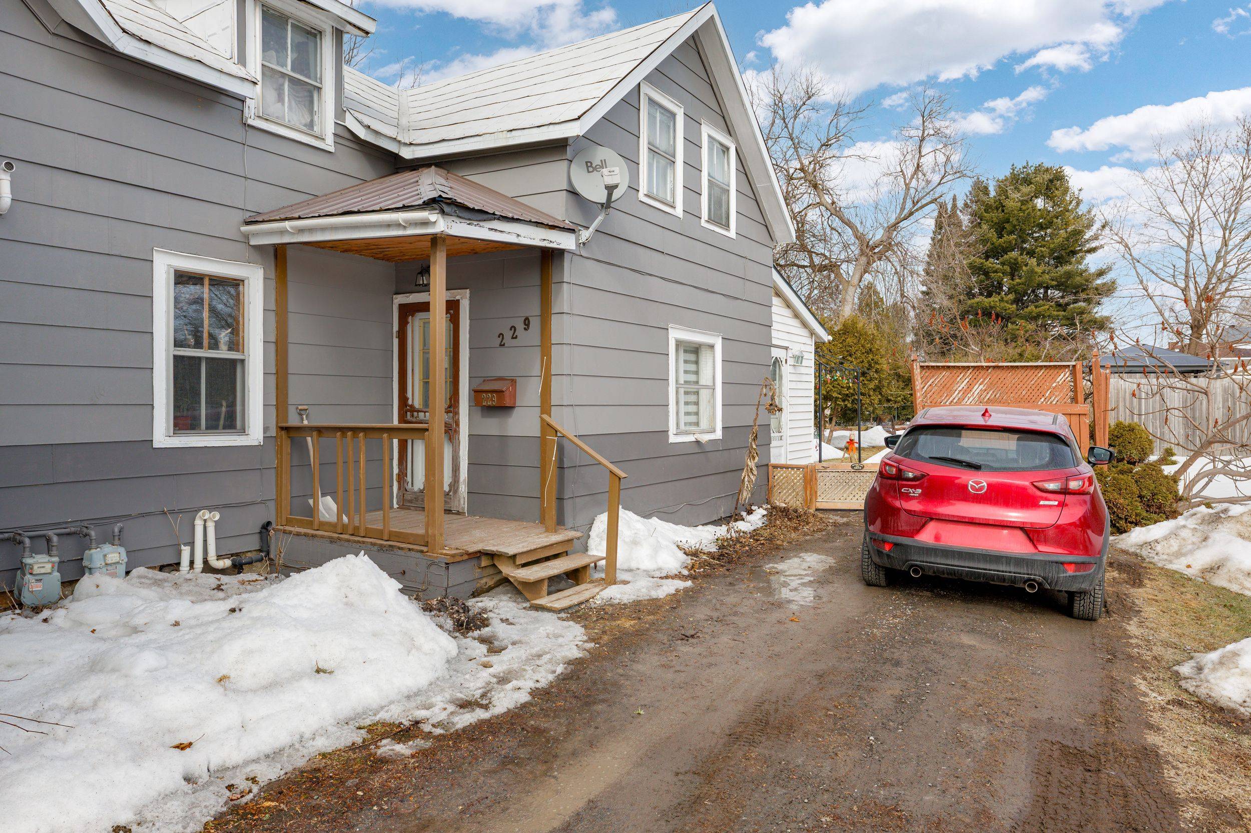 229 Gore ST E, Perth, ON K7H 1K6