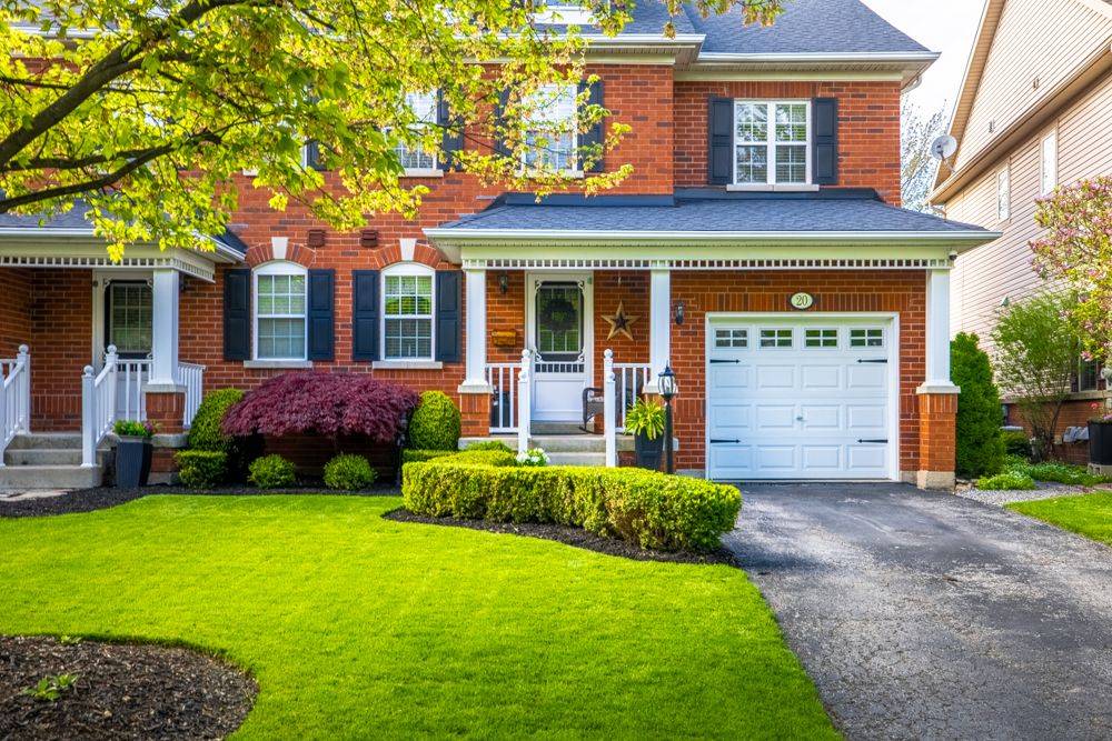 20 Robertson RD, Niagara-on-the-lake, ON L0S 1J0