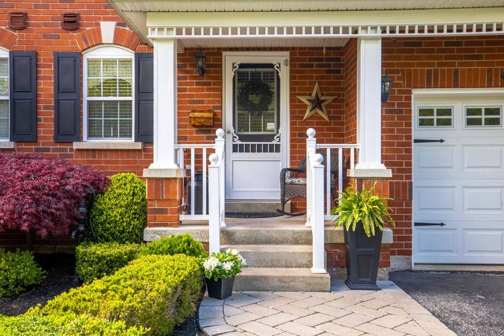20 Robertson RD, Niagara-on-the-lake, ON L0S 1J0