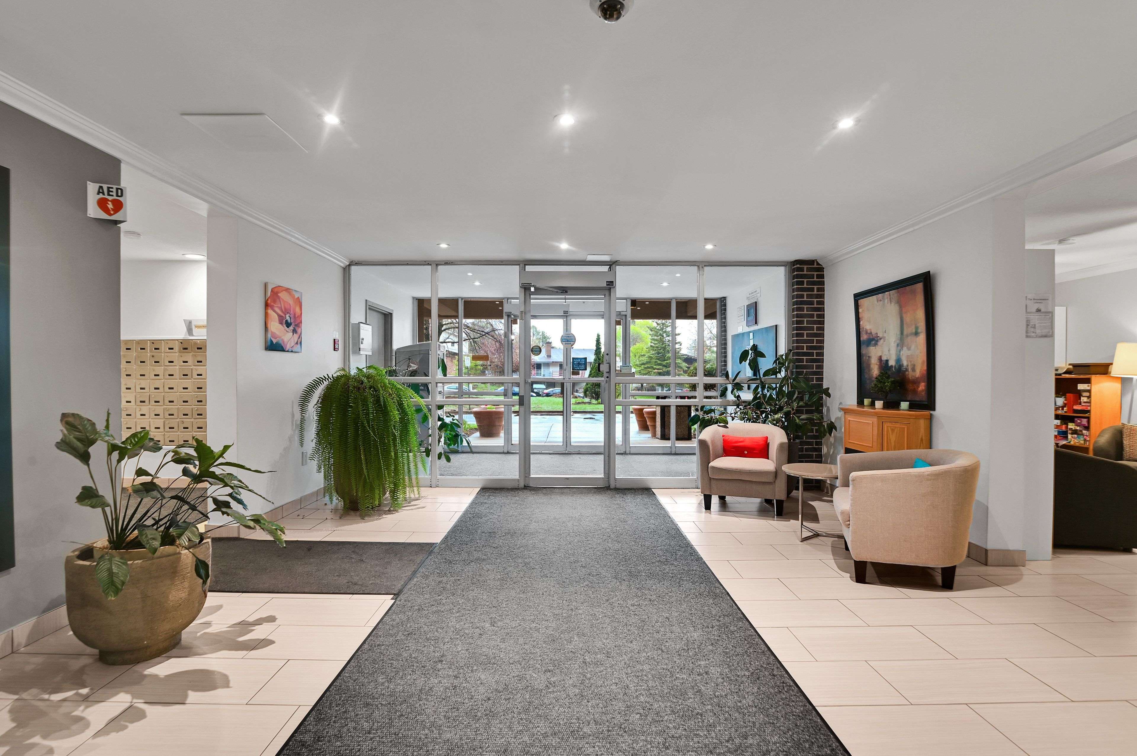 2400 Virginia DR #307, Alta Vista And Area, ON K1H 8L3