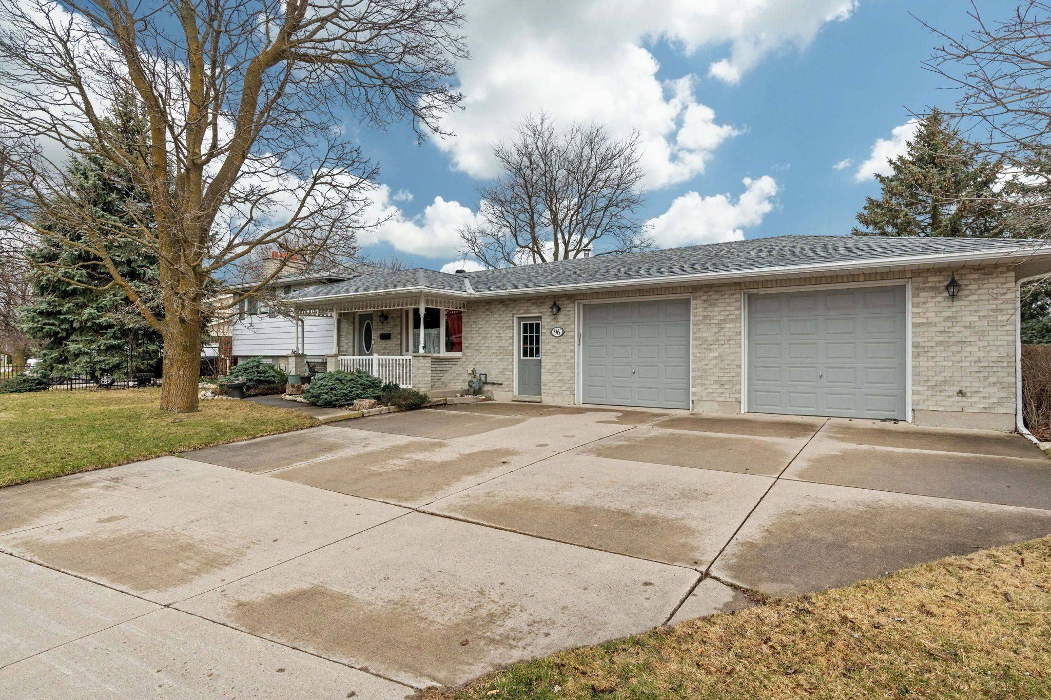 96 Langford DR, Lucan Biddulph, ON N0M 2J0