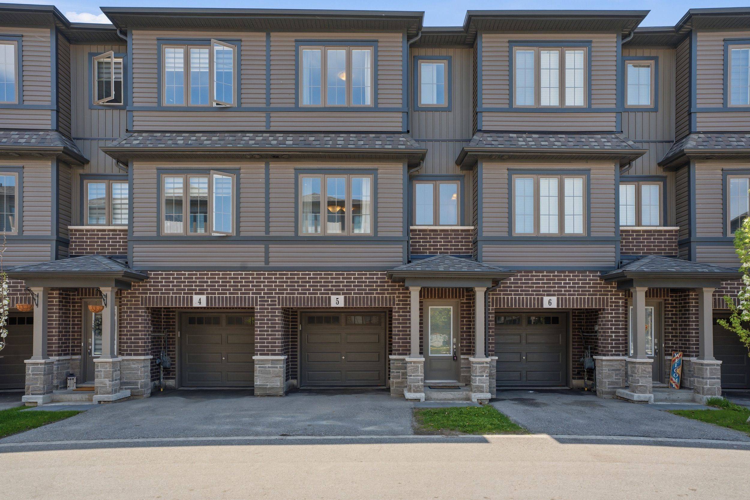 124 Compass TRL #Unit 5, Cambridge, ON N3E 0E3