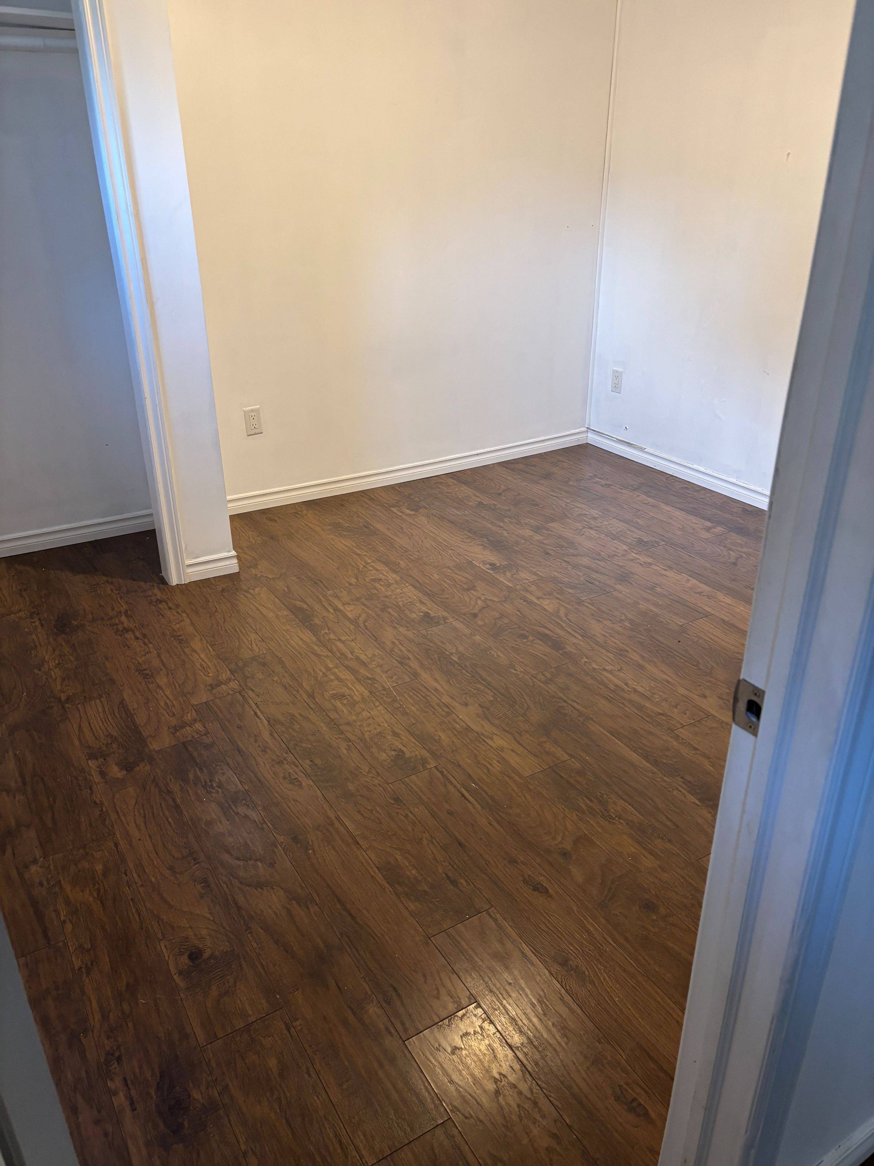 18 Jardine ST #Basement, Cambridge, ON N3C 1P8