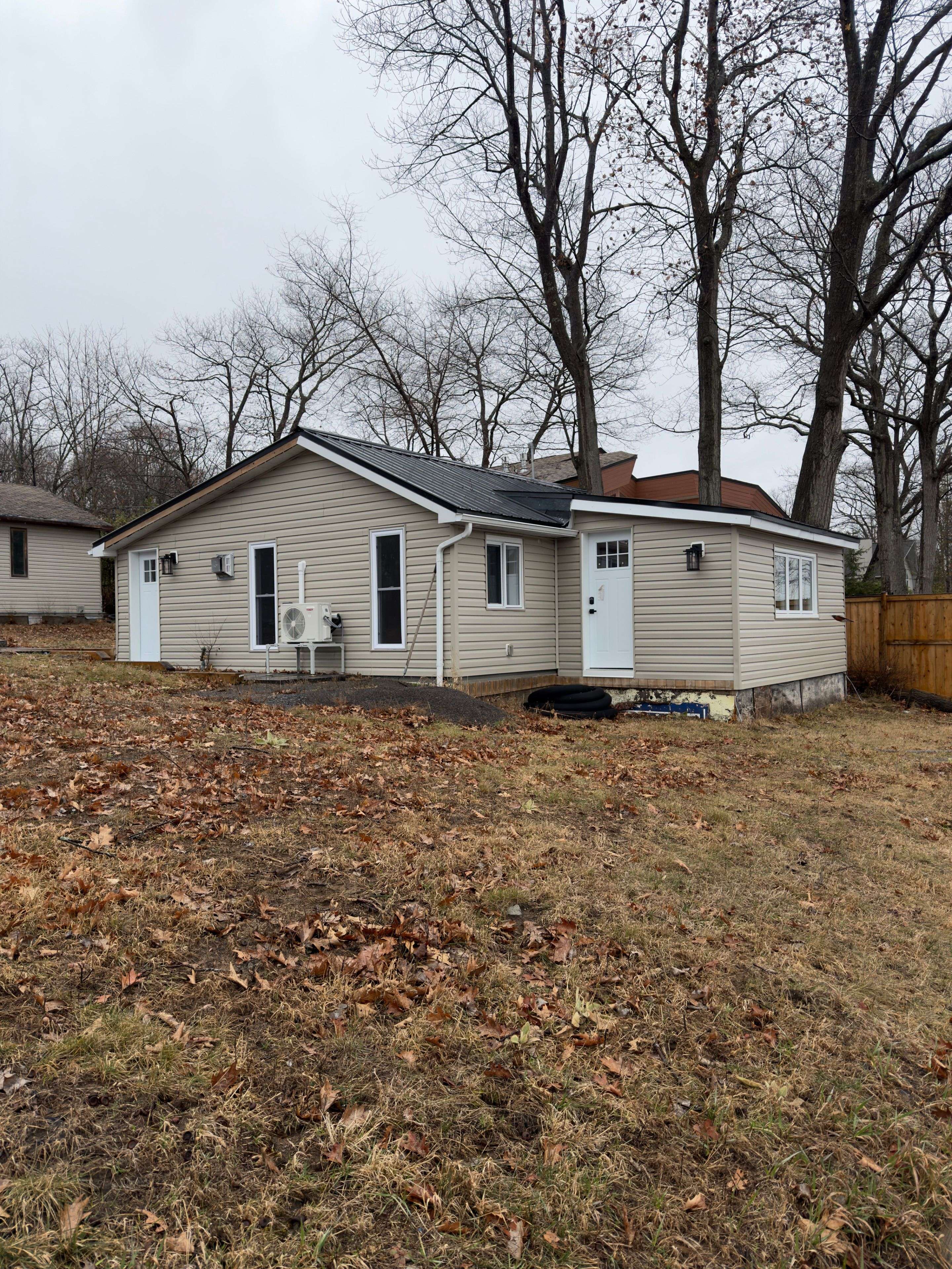 1114 Bayview DR, Constance Bay - Dunrobin - Kilmaurs - Woodlawn, ON K0A 3M0
