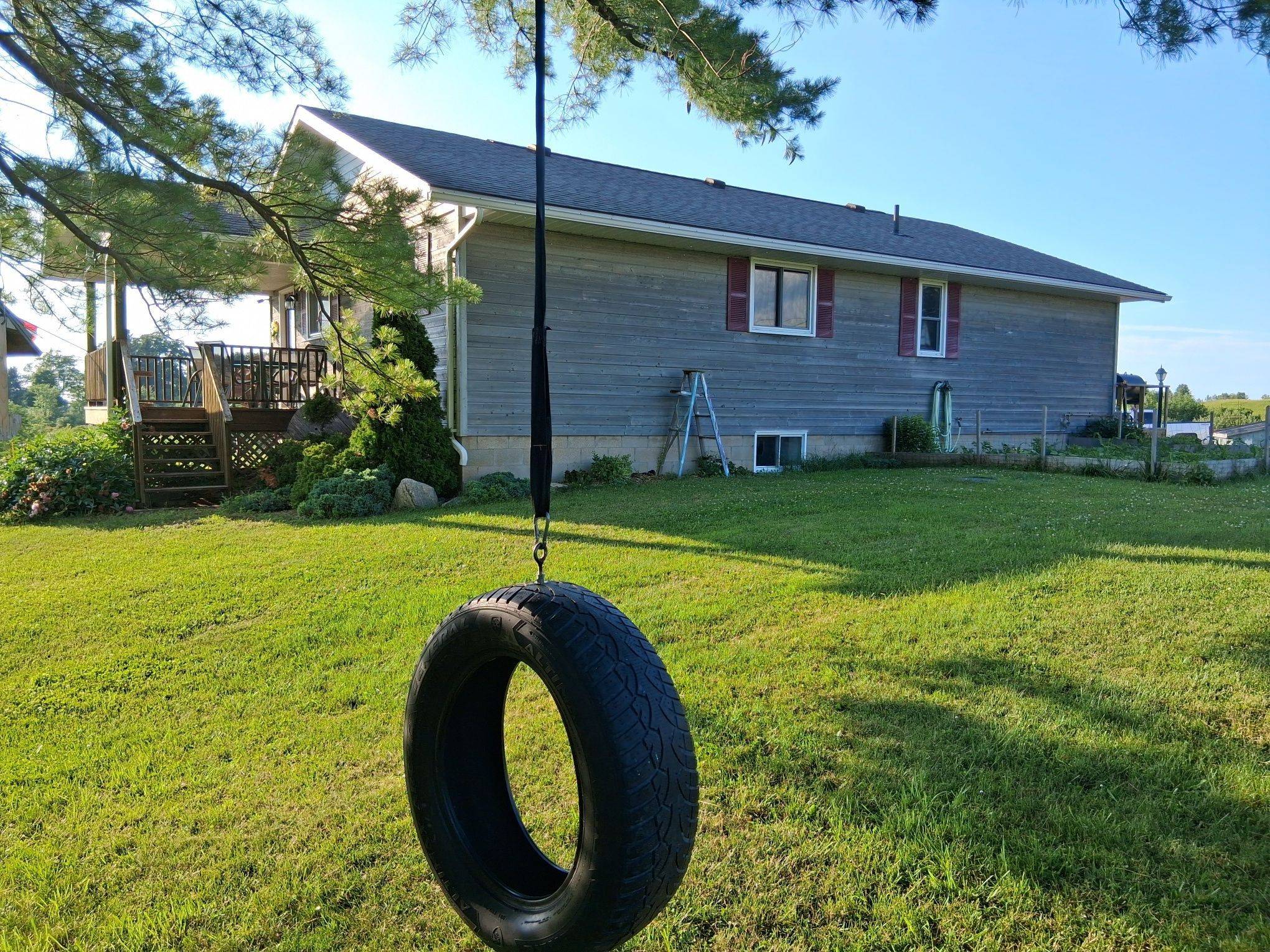 932 Bruce 86 RD, Huron-kinloss, ON N0G 2H0