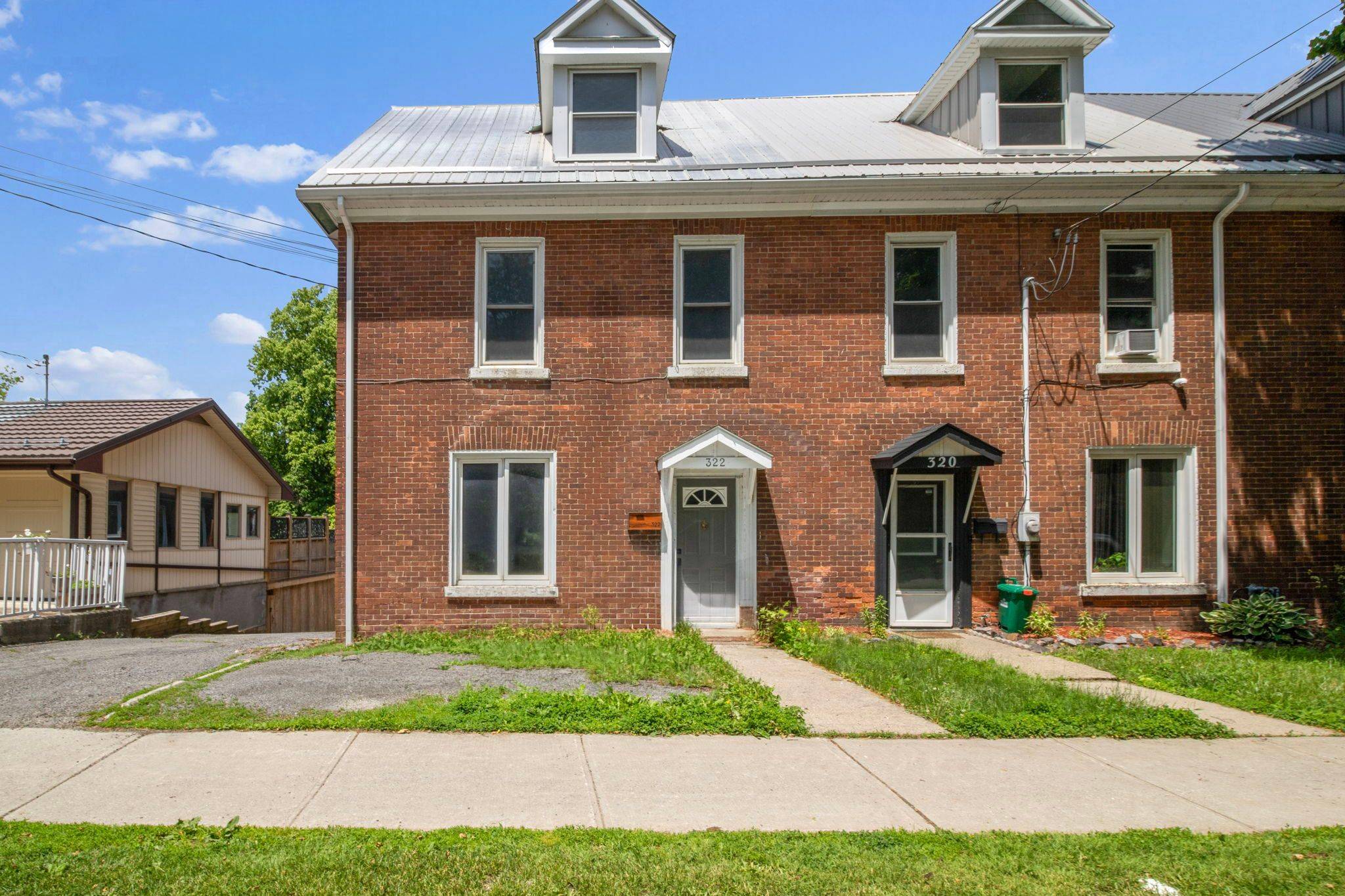 322 King ST W, Brockville, ON K6V 3S3
