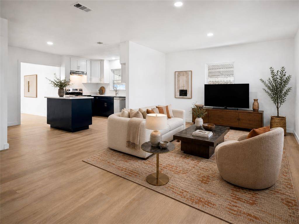 3606 Texas Drive, Dallas, TX 75211