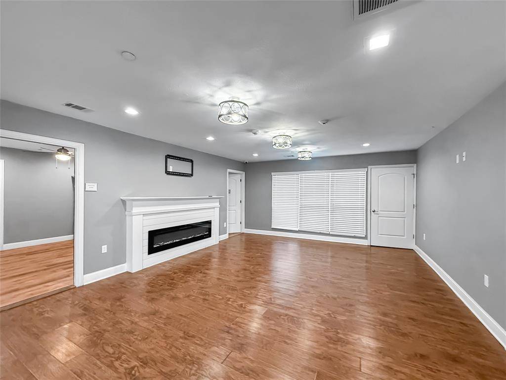 2508 W Crawford Street, Denison, TX 75020