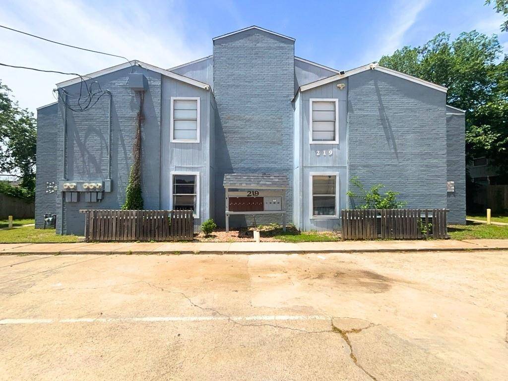 219 Fry Street #10, Denton, TX 76201