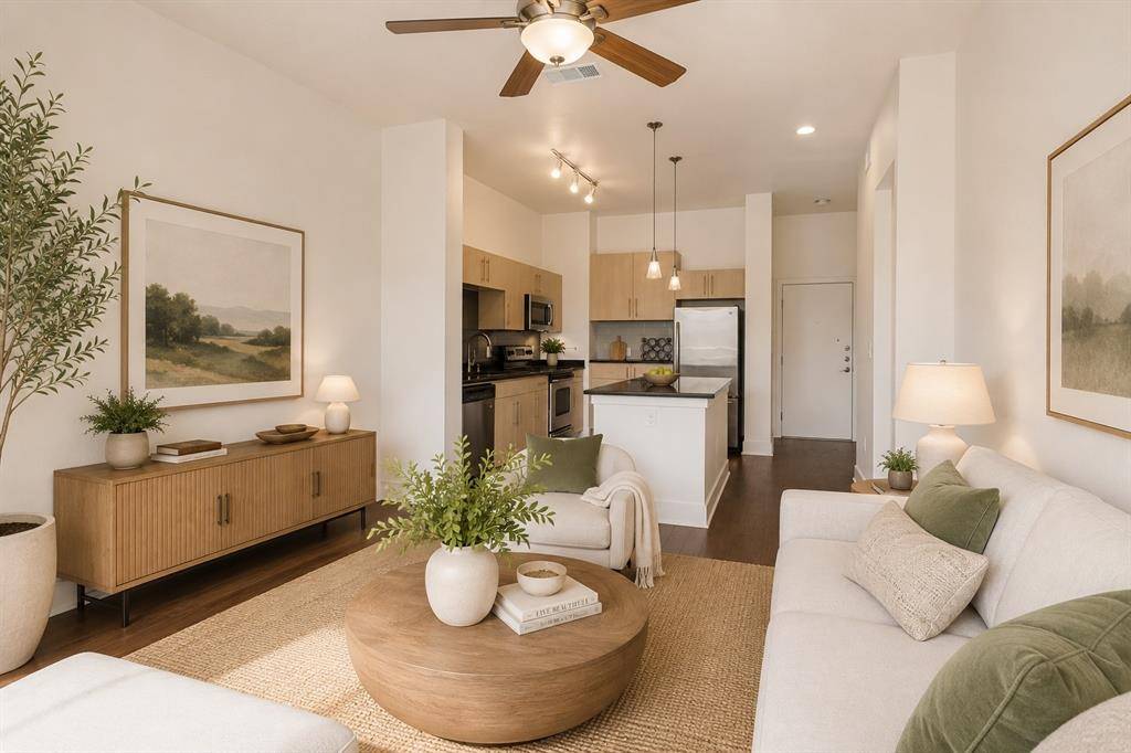 4414 Cedar Springs Road #320, Dallas, TX 75219
