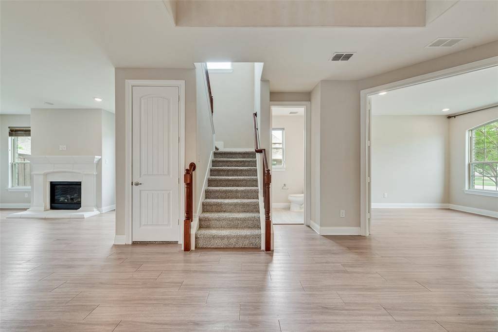 9829 Sharps Drive, Frisco, TX 75035