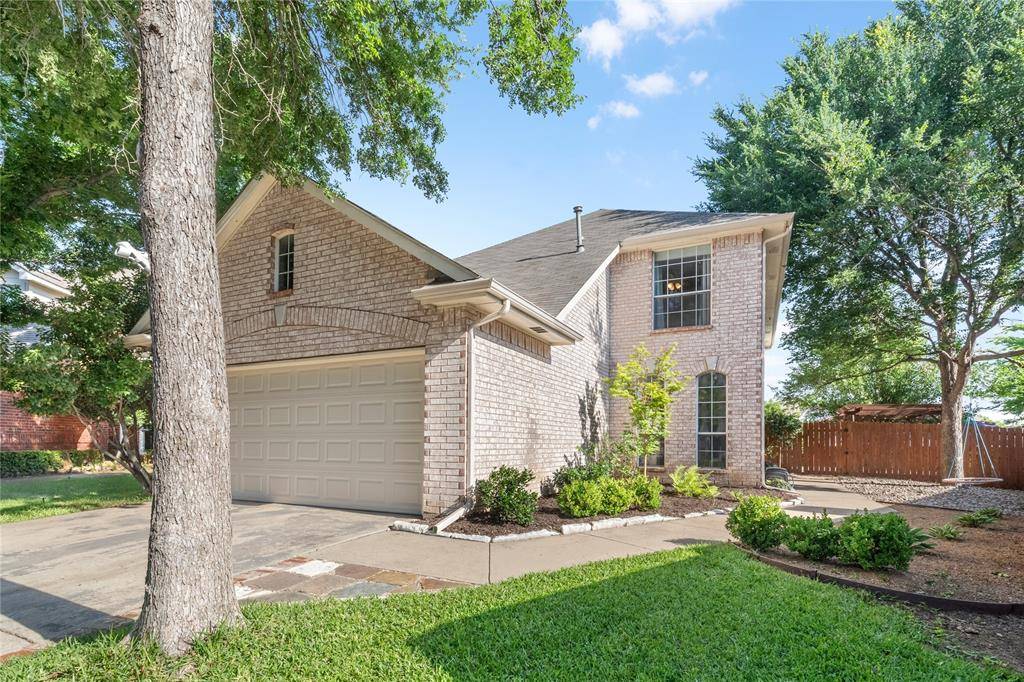 5301 Ficus Drive, Fort Worth, TX 76244