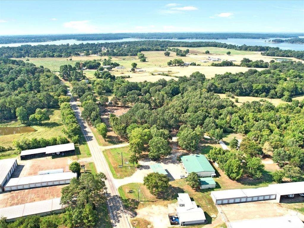 2550 Farm Market 21, Pittsburg, TX 75686