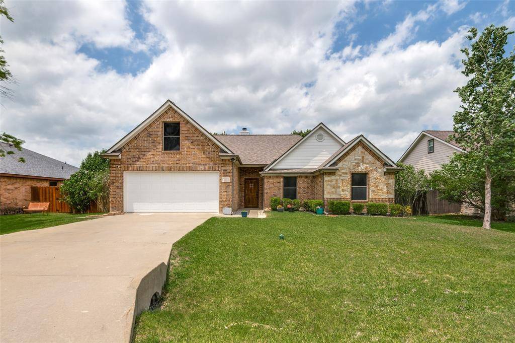 112 Hamblen Boulevard, Palmer, TX 75152