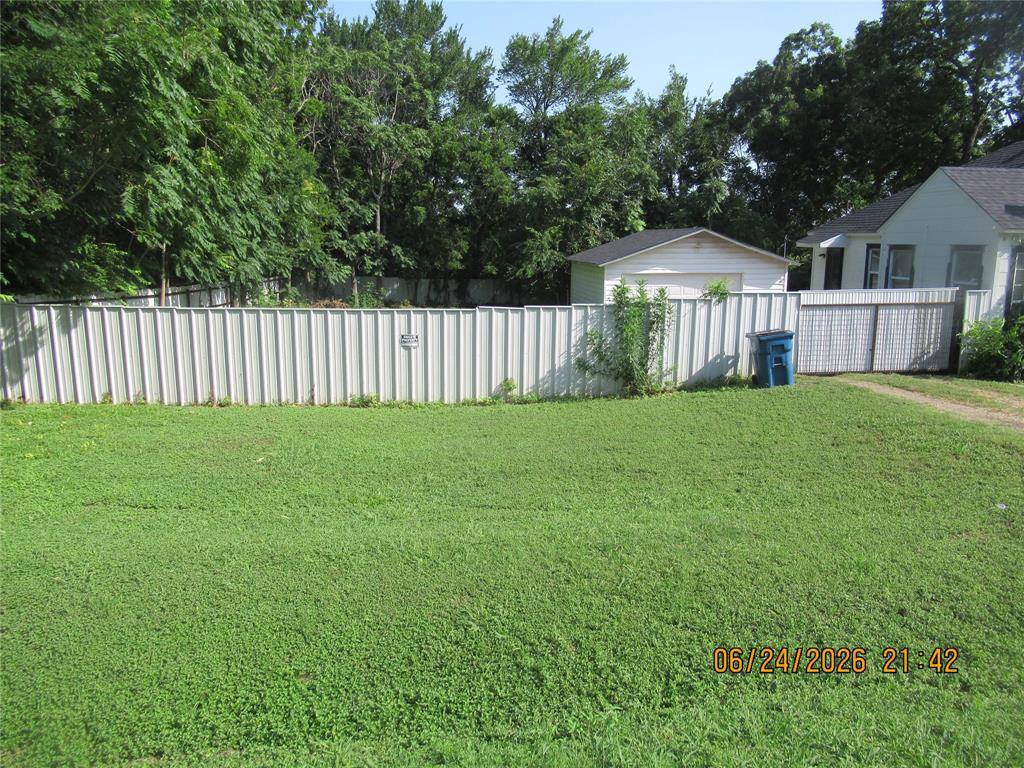 201 E Dallas Street, Hutchins, TX 75141