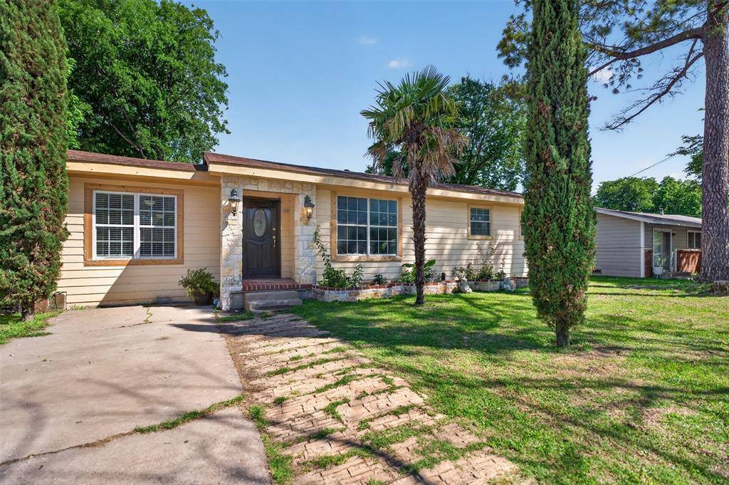 604 Graham Street, Cleburne, TX 76033