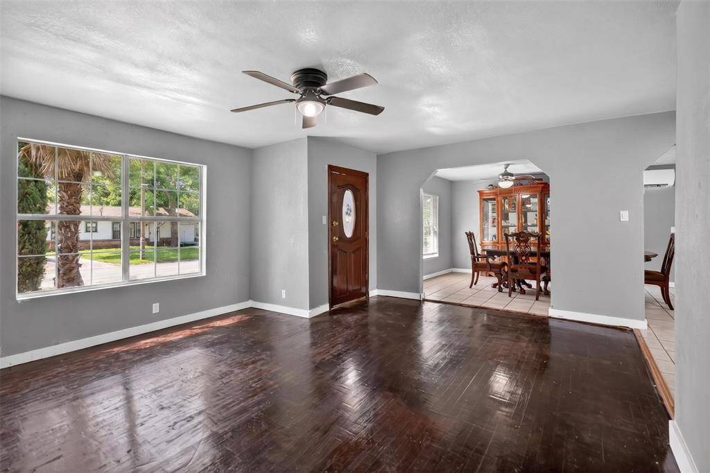 604 Graham Street, Cleburne, TX 76033
