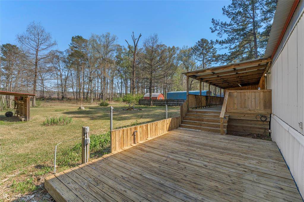 230 E cloverleaf Drive, Haughton, LA 71037