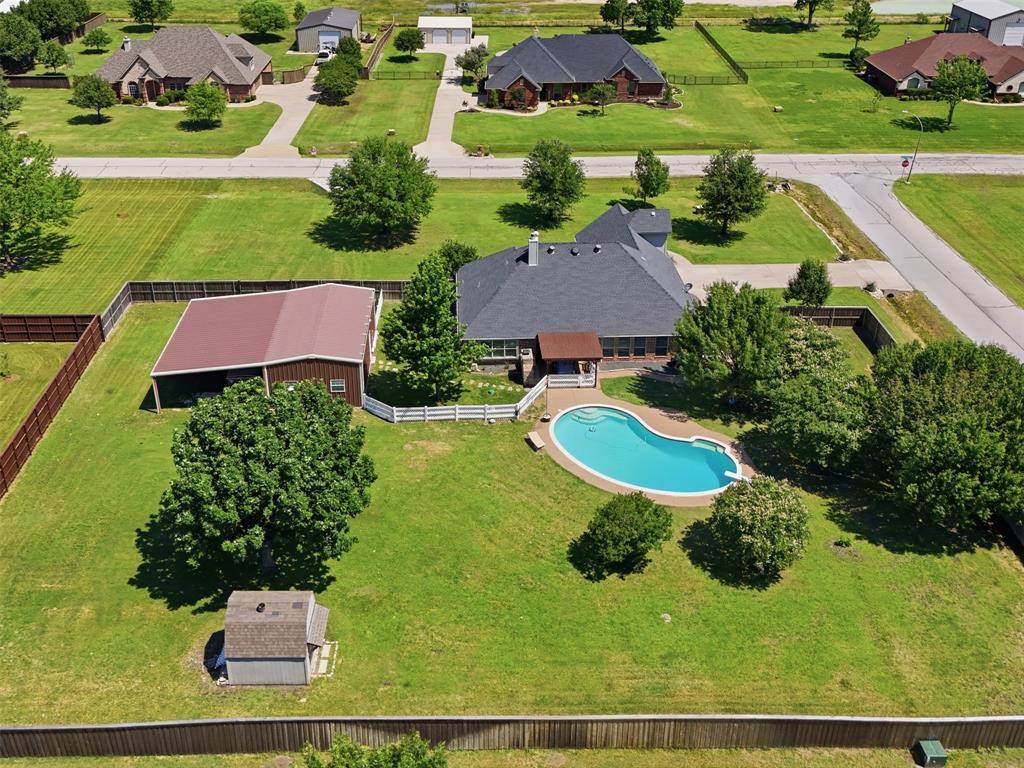 2900 Aston Meadows Drive, Haslet, TX 76052