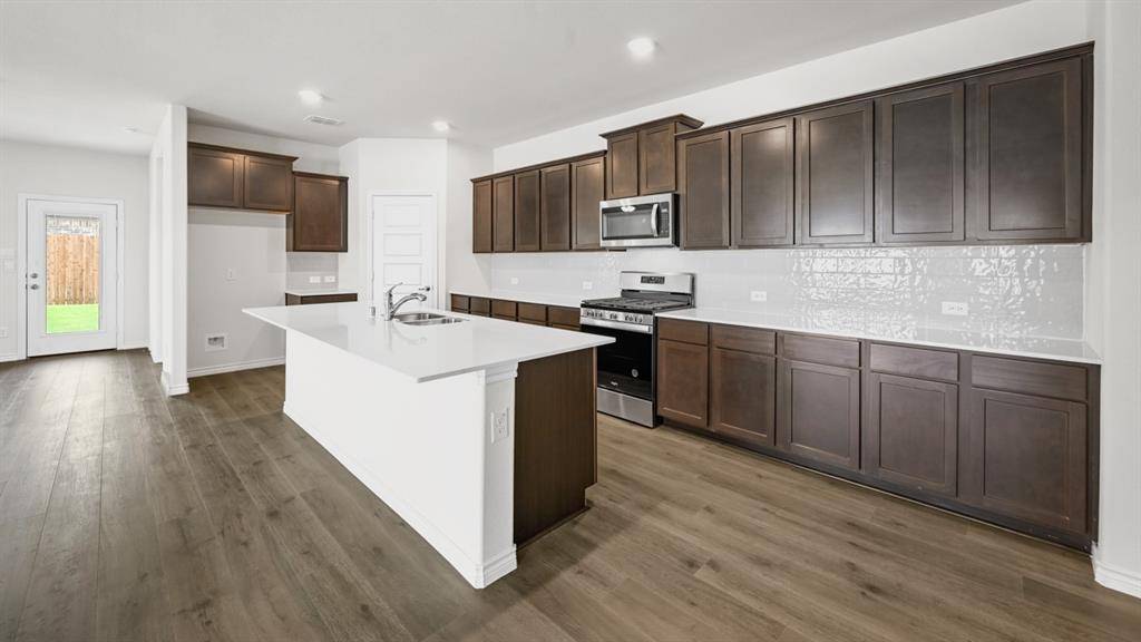 2025 Hearn Drive, Royse City, TX 75189